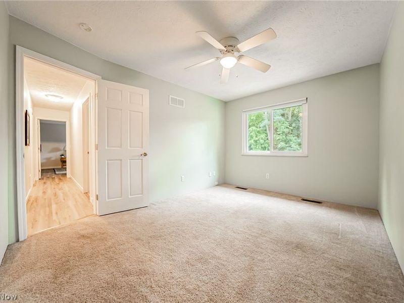 9956 Johnnycake Ridge Road, Unit E15, Concord Township, OH 44077 Photo 22