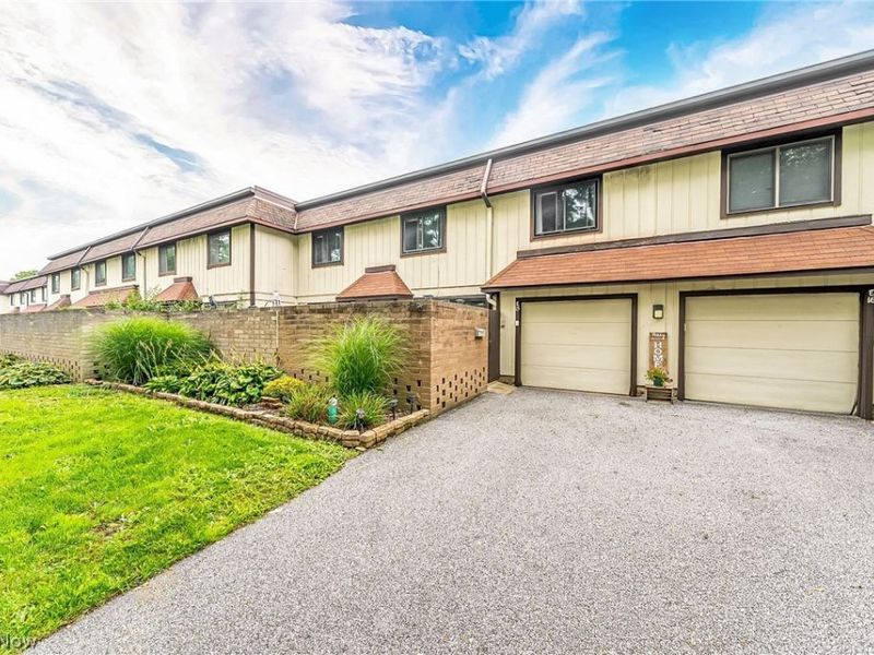 9956 Johnnycake Ridge Road, Unit E15, Concord Township, OH 44077 Photo 39