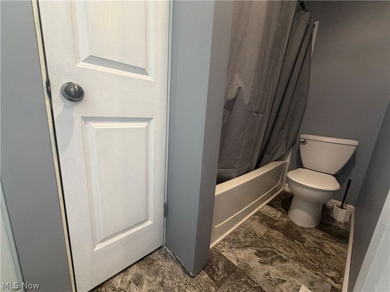 1429 Putnam Avenue , Zanesville, OH 43701 Photo 10