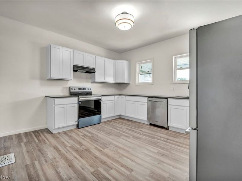 530 Mishler Road , Mogadore, OH 44260 Photo 5