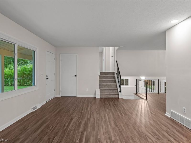 42650 Adelbert Street, Elyria, OH 44035 Photo 10