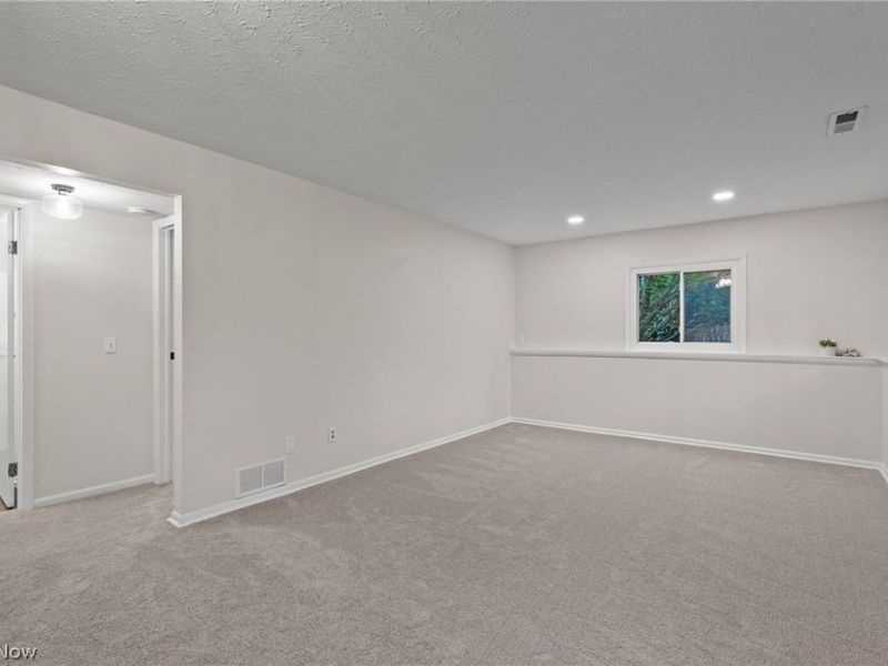 42650 Adelbert Street, Elyria, OH 44035 Photo 34