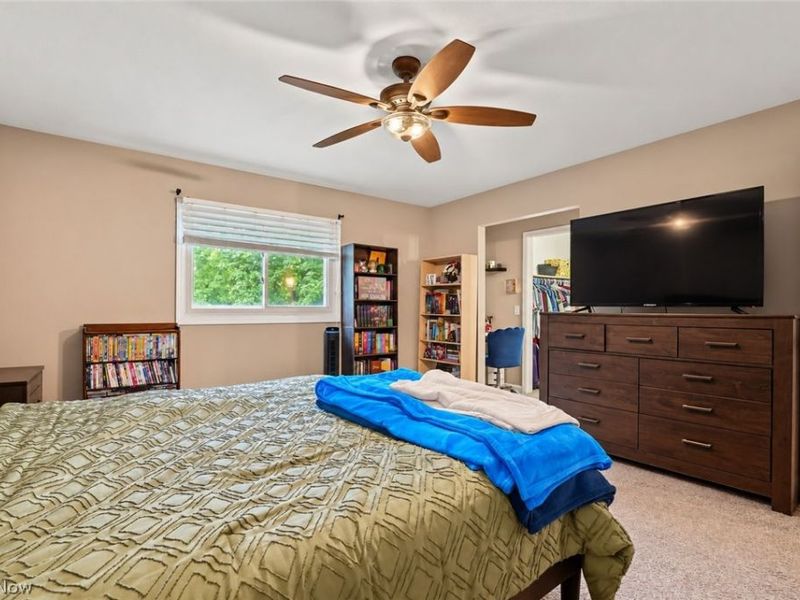 17513 Howe Road , Strongsville, OH 44136 Photo 10