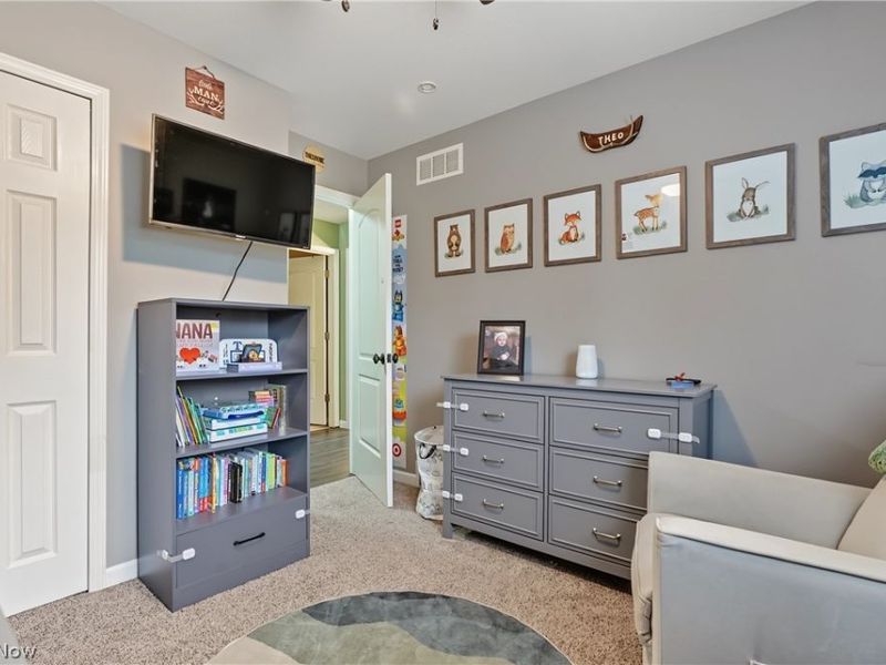 17513 Howe Road , Strongsville, OH 44136 Photo 20