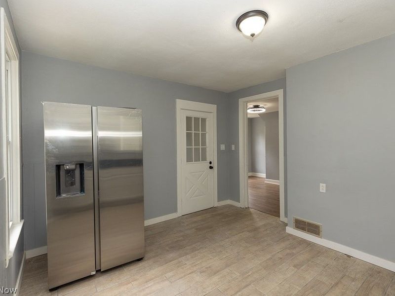 4026 Muriel Avenue, Cleveland, OH 44109 Photo 10