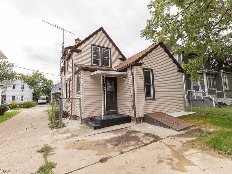 4026 Muriel Avenue, Cleveland, OH 44109 Photo 16