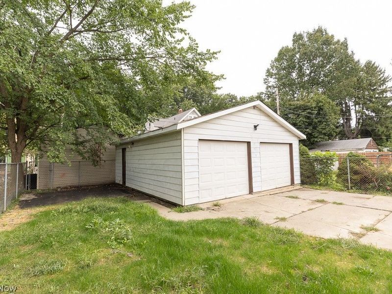 4026 Muriel Avenue, Cleveland, OH 44109 Photo 17
