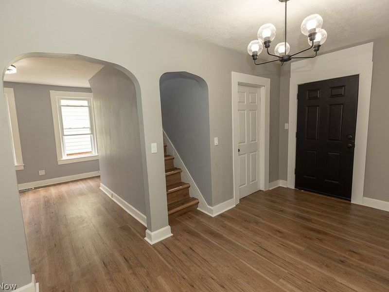 4026 Muriel Avenue, Cleveland, OH 44109 Photo 4