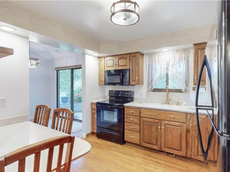 1239 Doralee Drive , Mogadore, OH 44260 Photo 15
