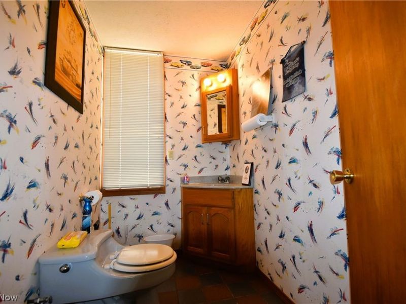 3160 Durst Clagg Road NE, Warren, OH 44481 Photo 17