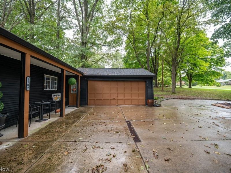 1109 Mansell Drive , Youngstown, OH 44505 Photo 4