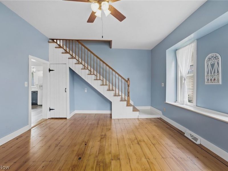 190 W Main Street , Smithville, OH 44677 Photo 4