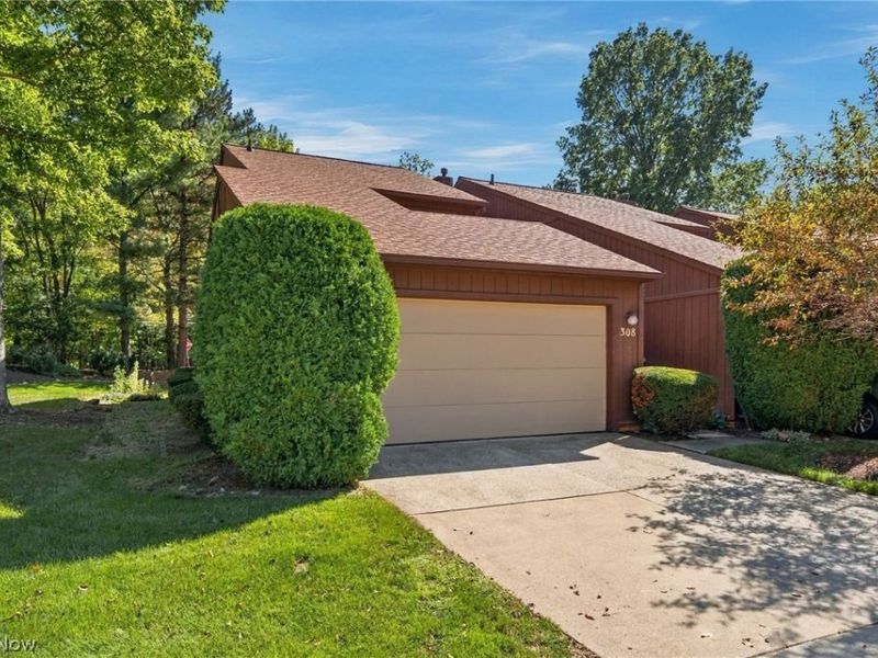 308 Katey Rose Lane , Unit 308, Euclid, OH 44143 Photo 1