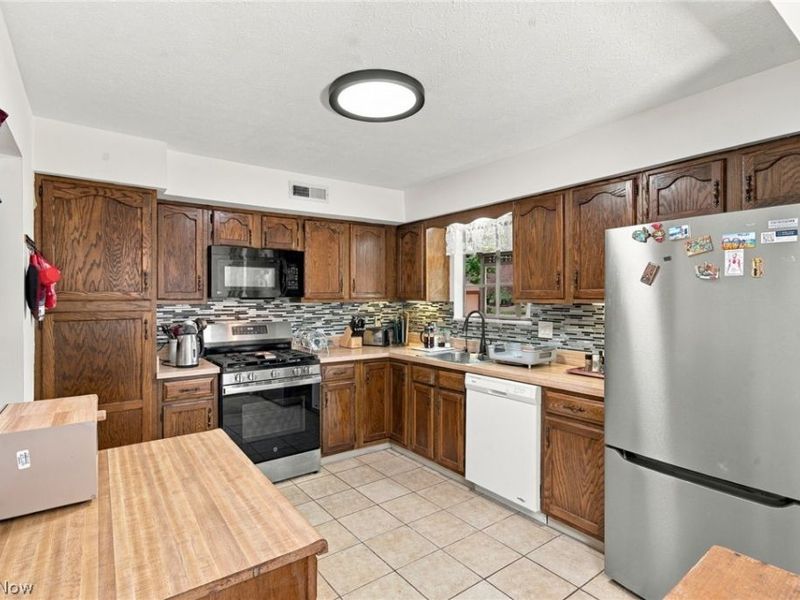 308 Katey Rose Lane , Unit 308, Euclid, OH 44143 Photo 5
