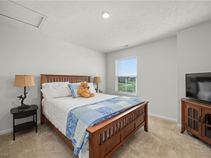 36622 Stockport Mill Drive, North Ridgeville, OH 44039 Photo 35
