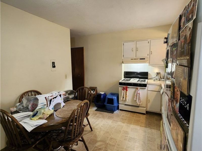 3015 Coventry Boulevard NE, Canton, OH 44705 Photo 9