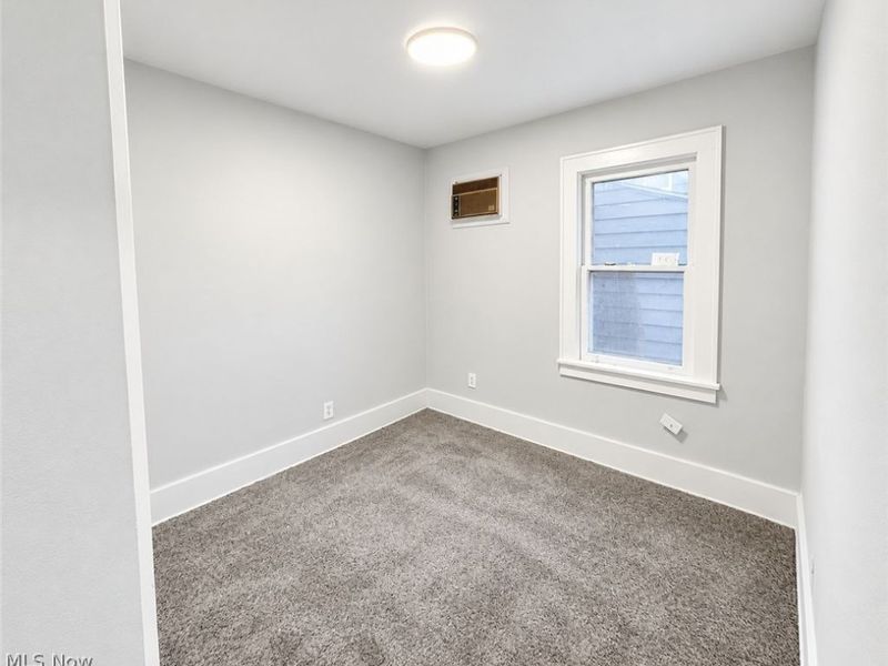 1038 Clay Street, Akron, OH 44301 Photo 8