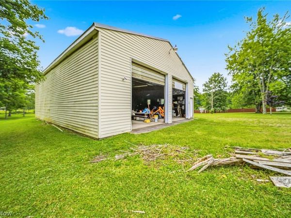 VL Ravenna Road , Chardon, OH 44024