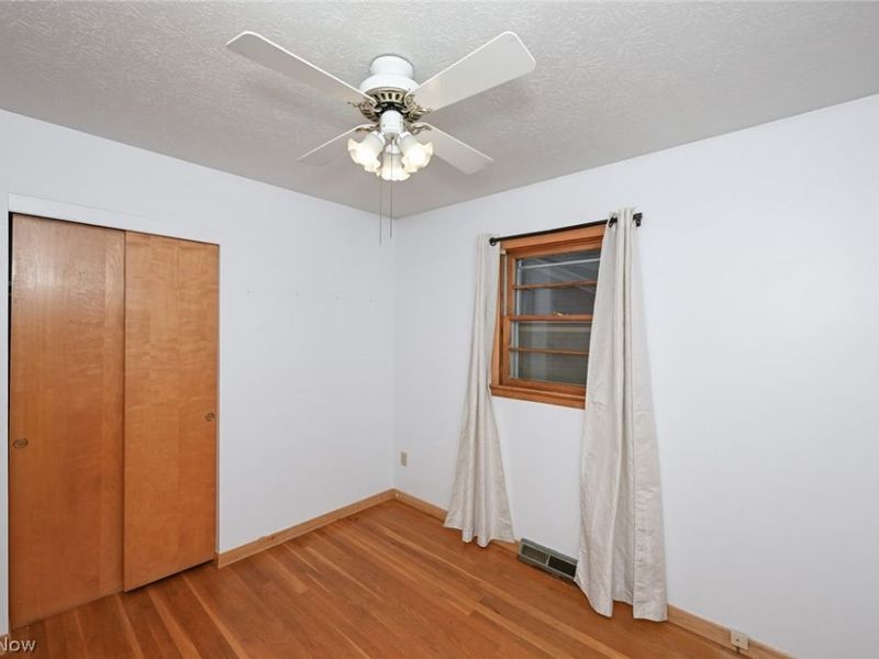 141 26th Street NW, Barberton, OH 44203 Photo 14