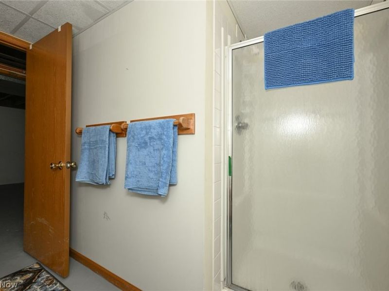 141 26th Street NW, Barberton, OH 44203 Photo 34