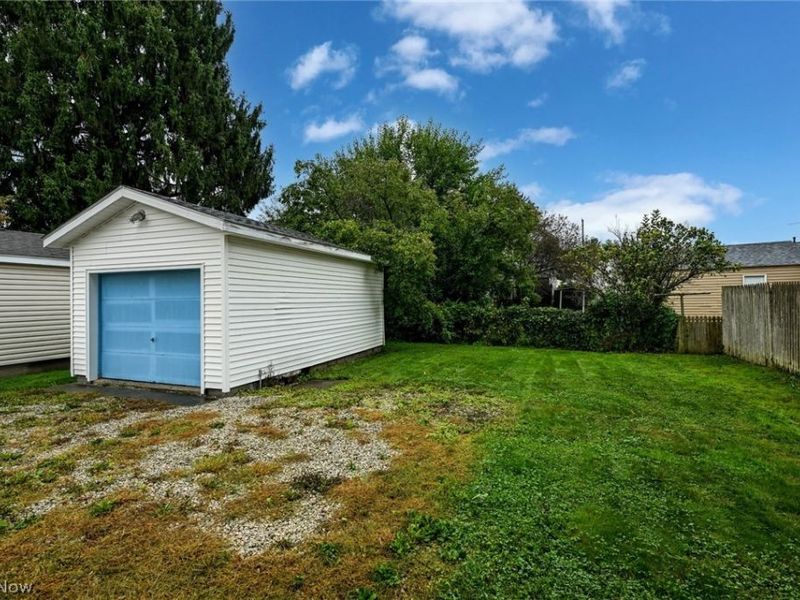 141 26th Street NW, Barberton, OH 44203 Photo 39