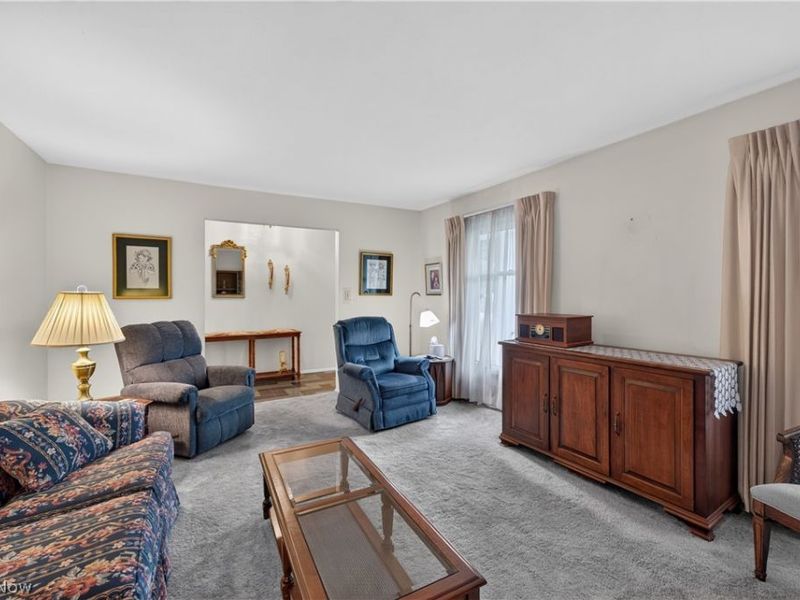 467 Green Meadow Drive, Tallmadge, OH 44278 Photo 13