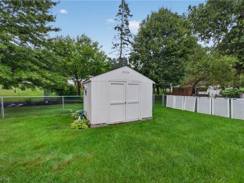 467 Green Meadow Drive, Tallmadge, OH 44278 Photo 34
