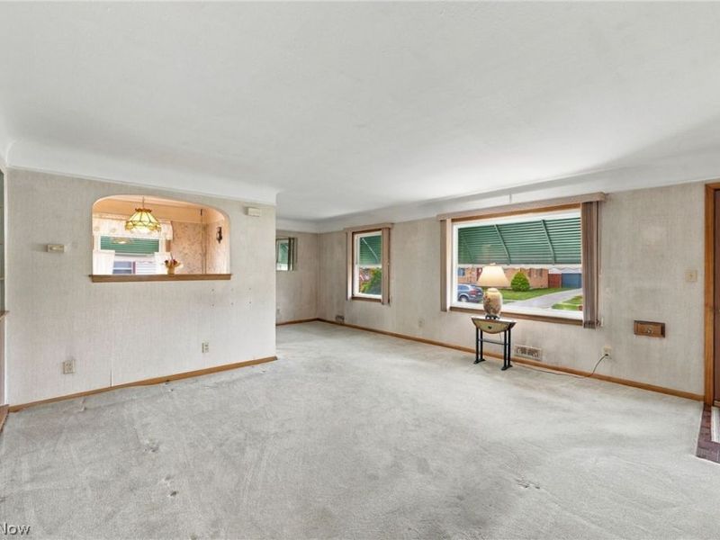 15402 Louis Avenue , Cleveland, OH 44135 Photo 3