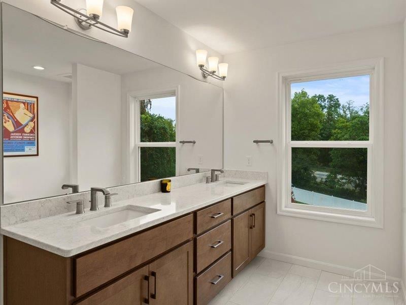 1623 Dexter, Cincinnati, OH 45206 Photo 24