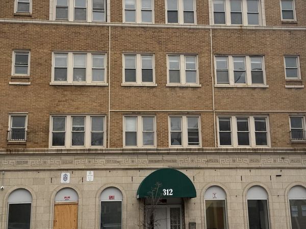 312 N Central Avenue, Unit 2, Chicago, IL 60644
