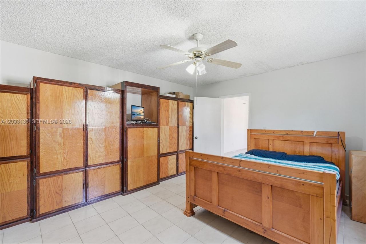 135 SW 27th Rd , Miami, FL 33129 Photo