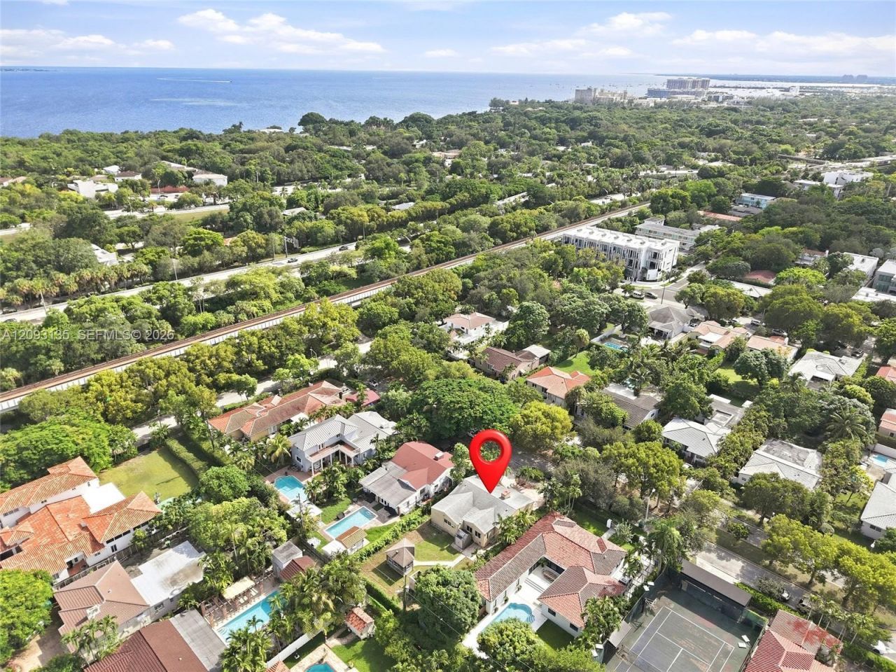135 SW 27th Rd , Miami, FL 33129 Photo