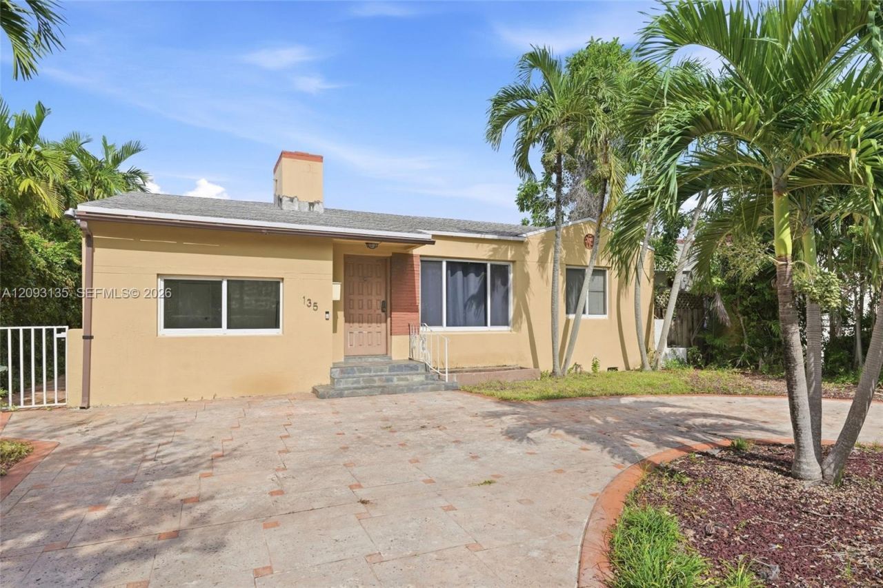135 SW 27th Rd , Miami, FL 33129 Photo