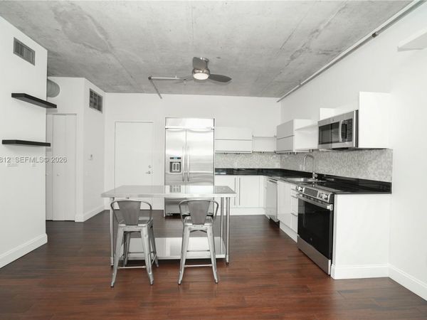 690 SW 1st Ct , Unit 1623, Miami, FL 33130