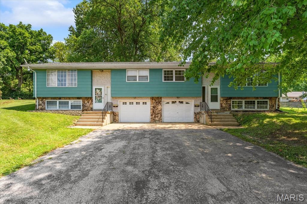2100 E Belle Avenue , Belleville, IL 62221 Main Photo