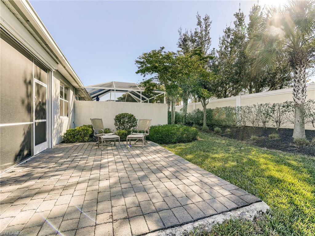 10641 Jackson Square Dr, Estero, FL 33928 Photo
