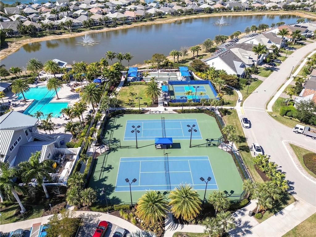 10641 Jackson Square Dr, Estero, FL 33928 Photo