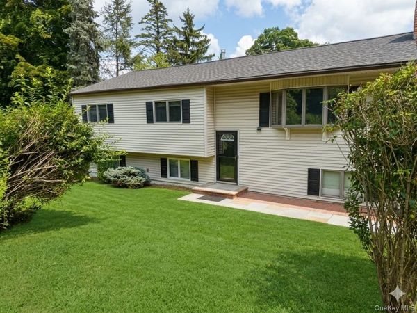 189 Route 210 , Stony Point, NY 10980