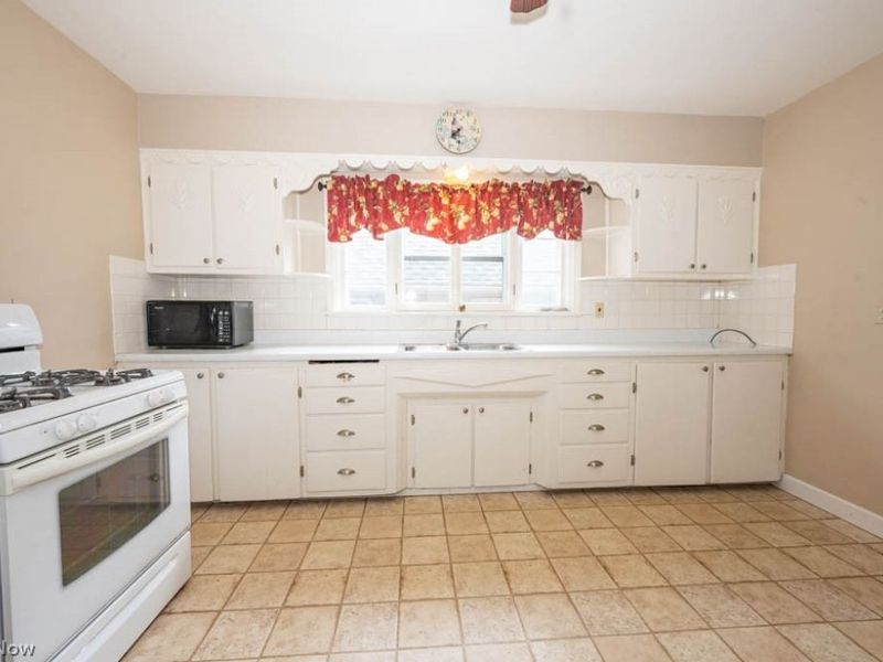 1950 Connecticut Ave., Youngstown, OH 44509 Photo 13
