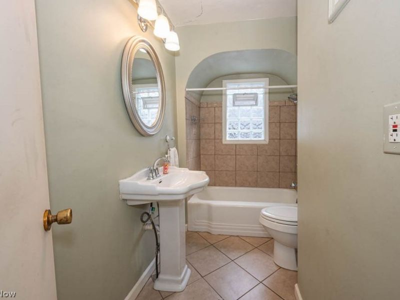 1950 Connecticut Ave., Youngstown, OH 44509 Photo 16