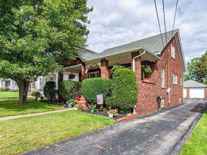 1950 Connecticut Ave., Youngstown, OH 44509 Photo 2