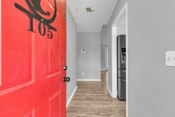 105 Bedford Court photo 4