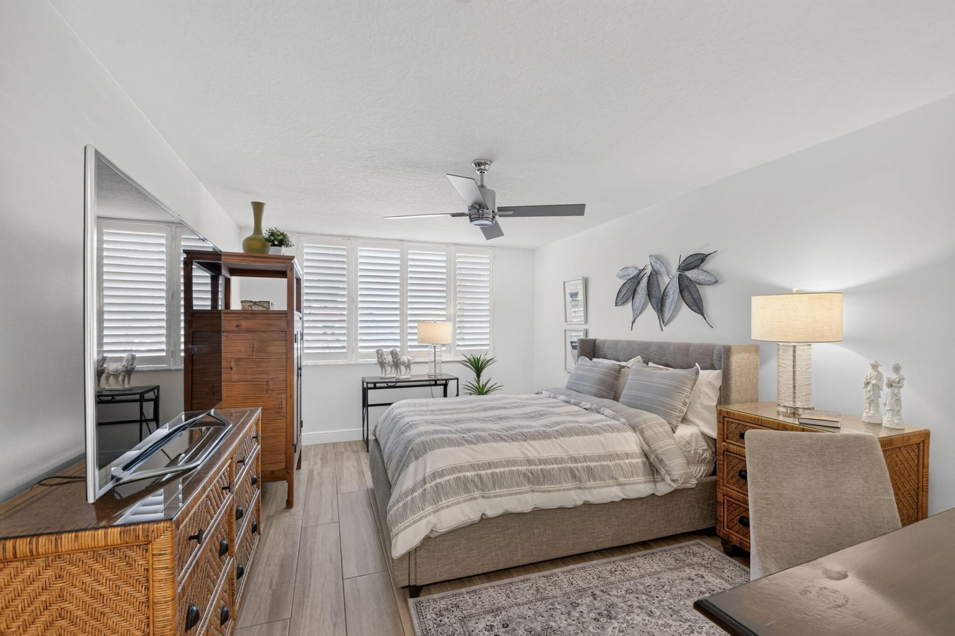 103 Half Moon Circle, Unit C1, Hypoluxo, FL 33462 Photo