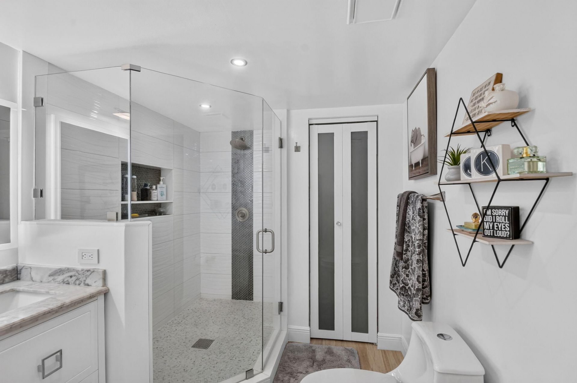 103 Half Moon Circle, Unit C1, Hypoluxo, FL 33462 Photo
