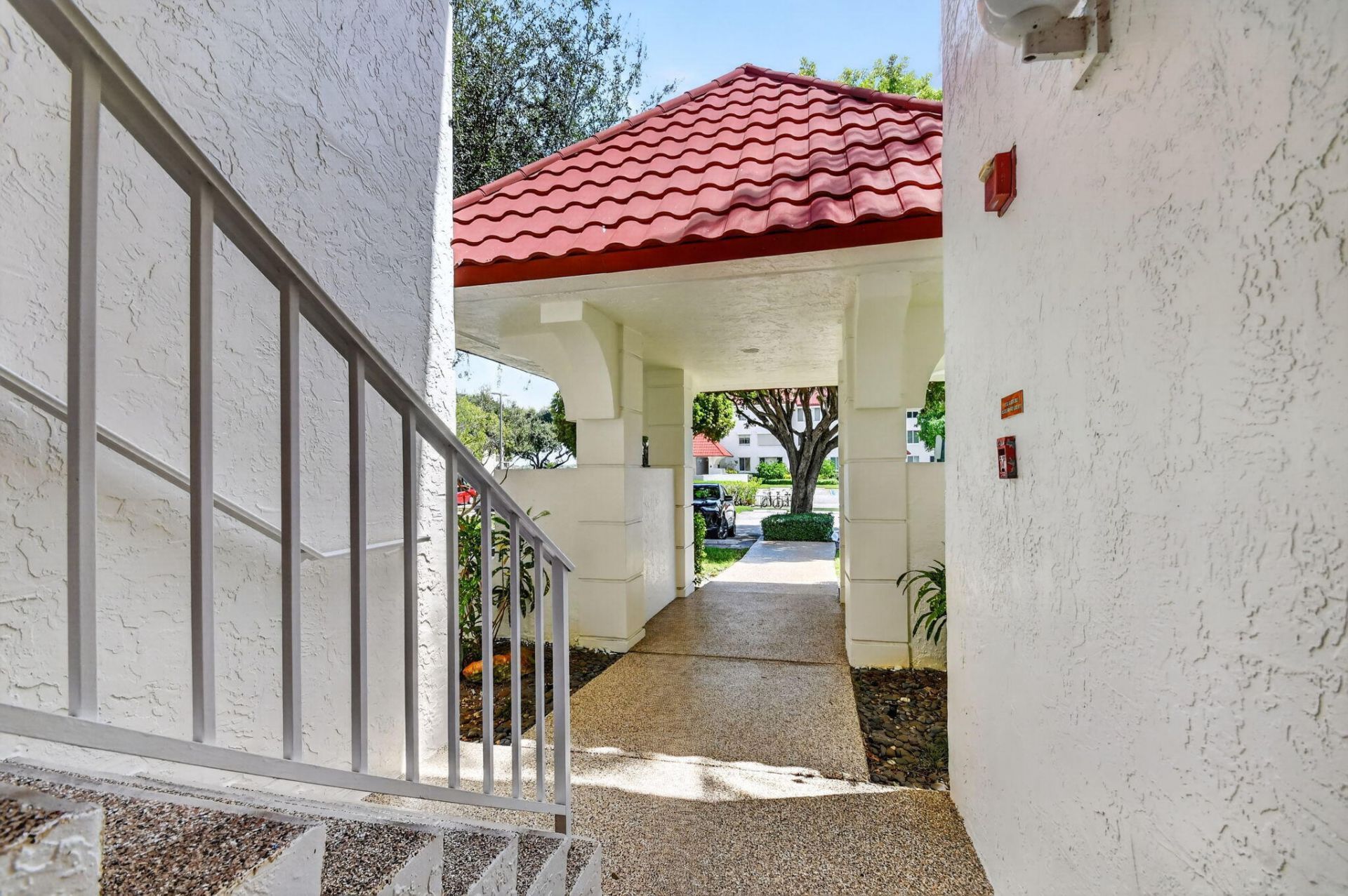103 Half Moon Circle, Unit C1, Hypoluxo, FL 33462 Photo