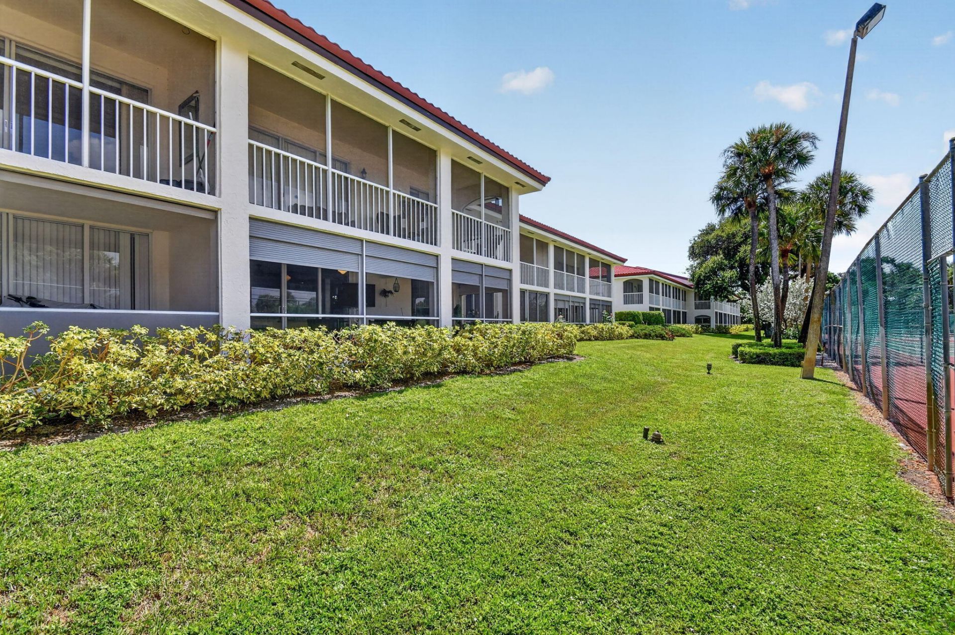 103 Half Moon Circle, Unit C1, Hypoluxo, FL 33462 Photo