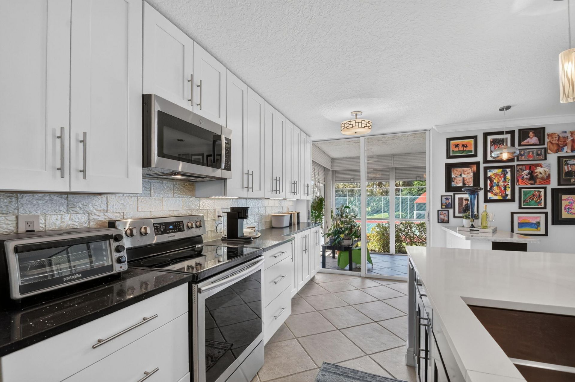 103 Half Moon Circle, Unit C1, Hypoluxo, FL 33462 Photo