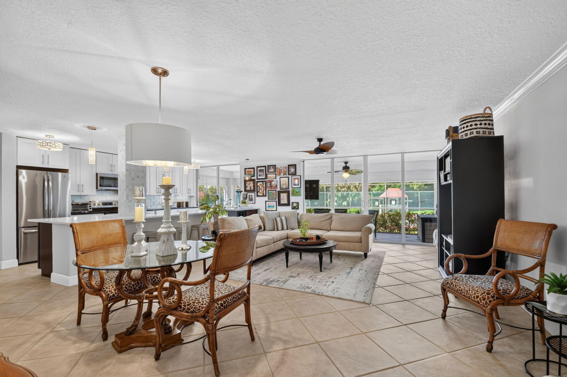 103 Half Moon Circle, Unit C1, Hypoluxo, FL 33462 Photo