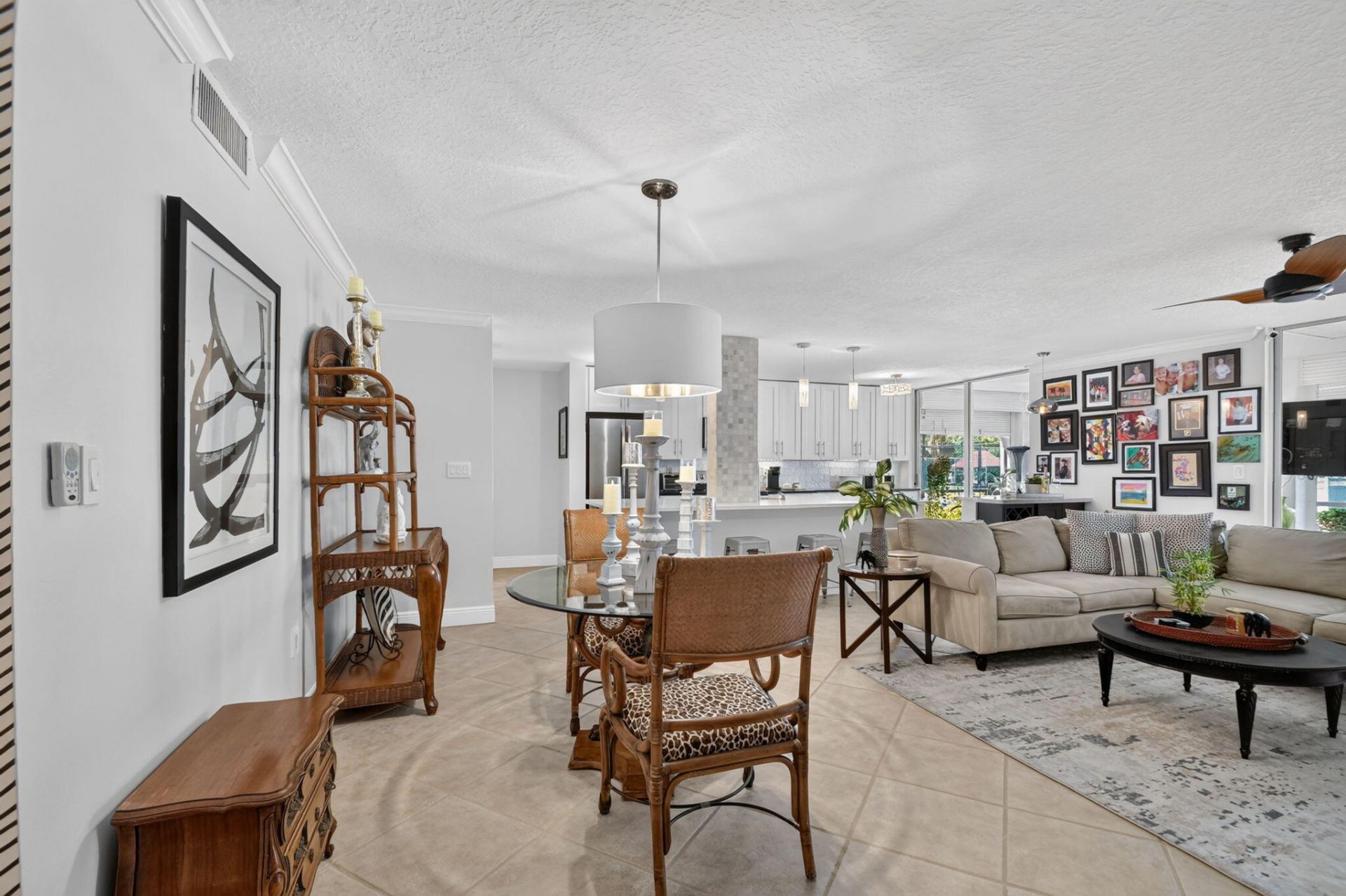 103 Half Moon Circle, Unit C1, Hypoluxo, FL 33462 Photo
