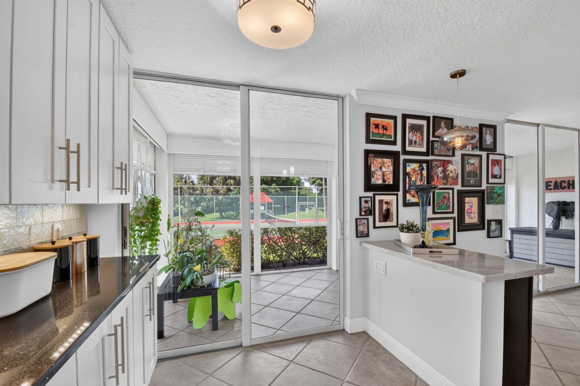 103 Half Moon Circle, Unit C1, Hypoluxo, FL 33462 Photo